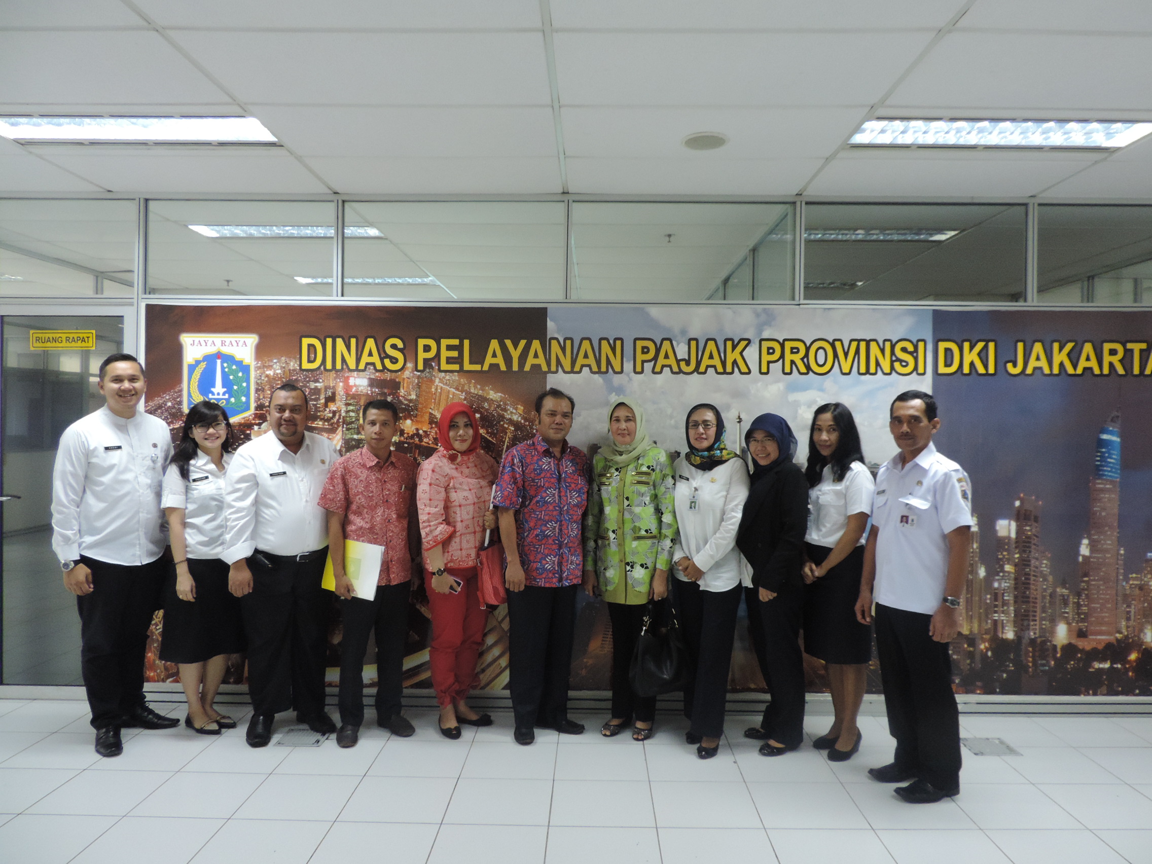 Kunjungan Dispenda Riau ke DPP DKI Jakarta